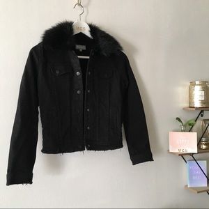 Tractr | black jean jacket with removable faux fur
